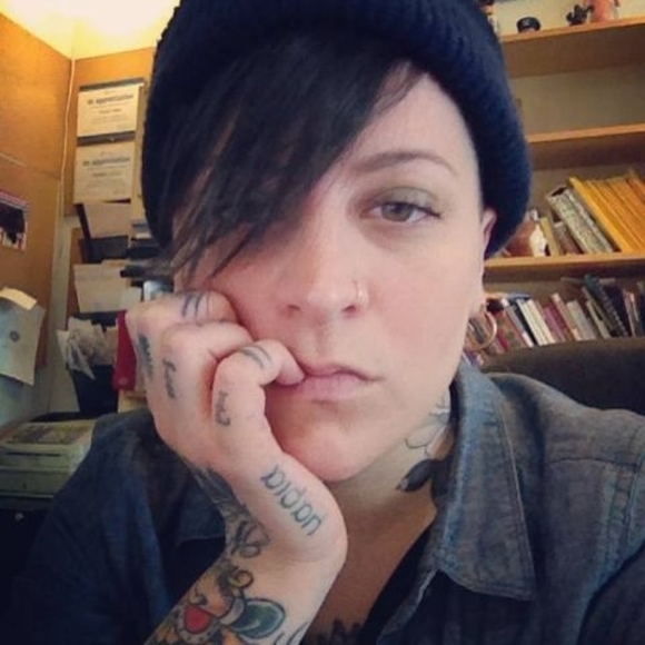 Meet your Posher, Konstantdina - Picture 1 of 1